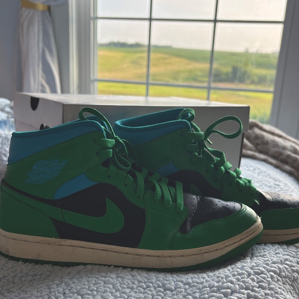 Lucky green aquatone 2023 release